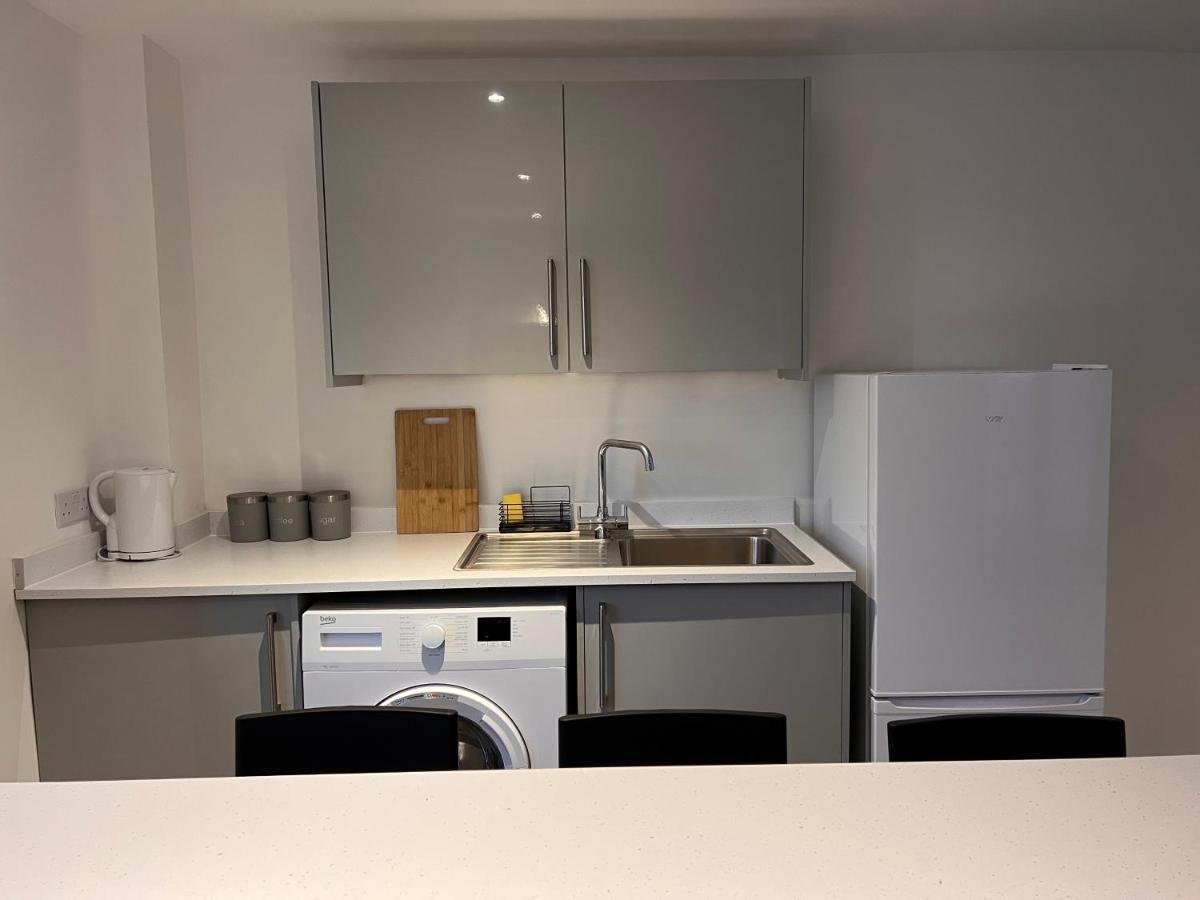Superb Modern Flat In Northampton, Parking &Evアパートメント エクステリア 写真